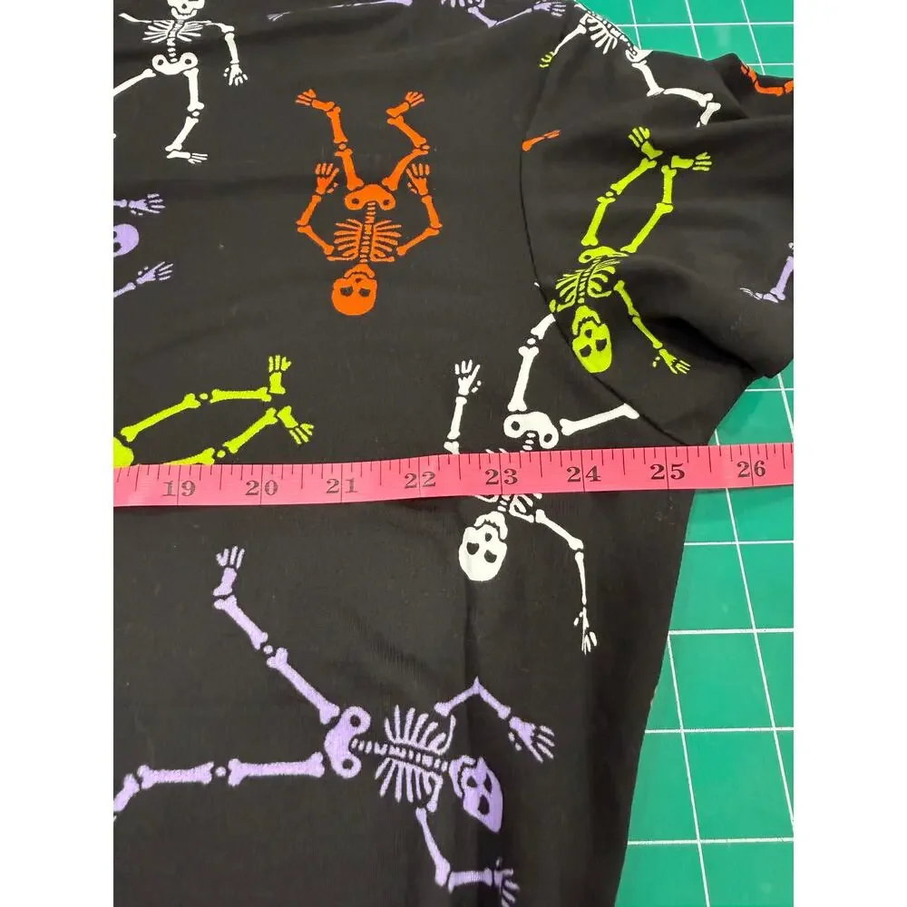 Halloween Sleepshirt Pajama Set Woman's Size XL NWT includes Socks Skeleton Goth